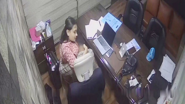 Boss Deep Hard Sex – Office CCTV Video